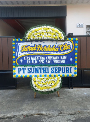 Papan Bunga Duka di Salotellue