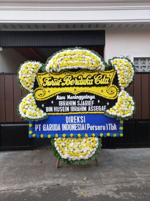Papan Bunga Duka di Salotellue