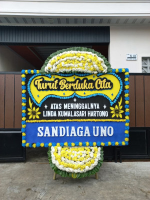 Papan Bunga Duka di Salotellue